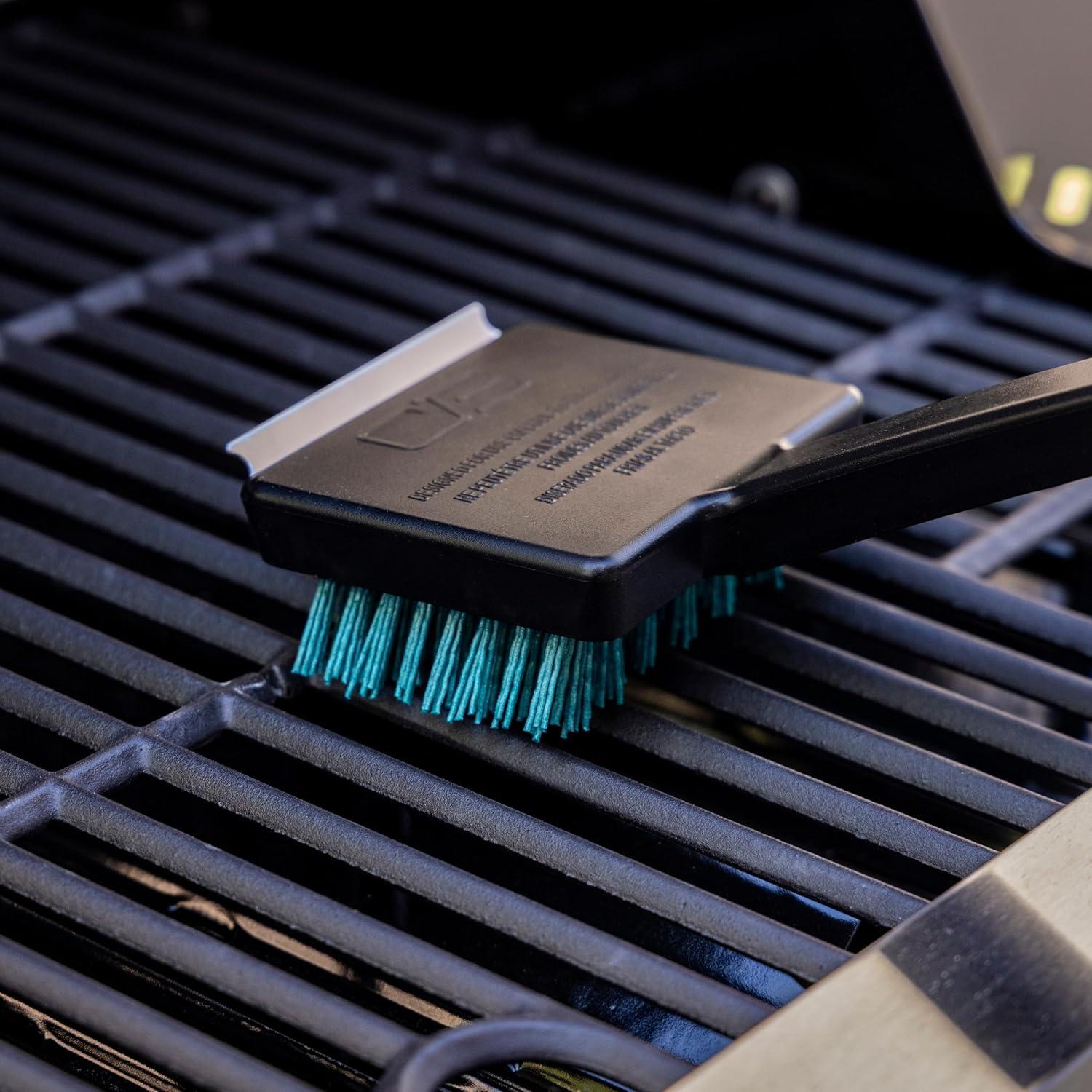 imageCharbroil Safer Replaceable Head Nylon Bristle Grill Brush with Cool Clean Technology CB1250038P6Blue